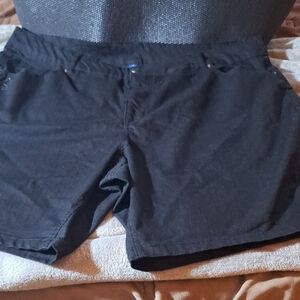 Basic Editions Black Women's Bermuda Shorts